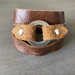 Hardware Leather Wrap Bracelet